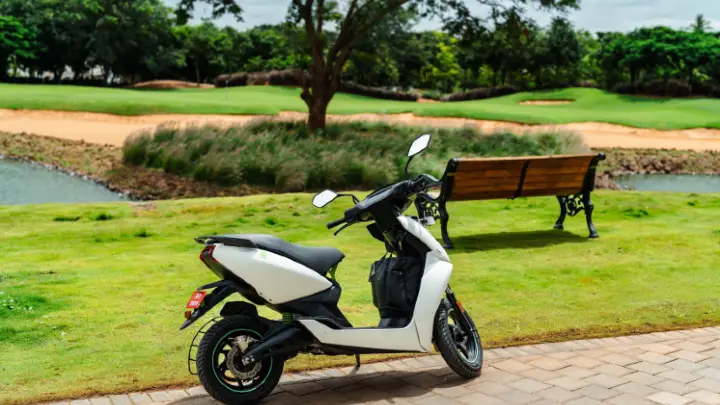 September 2022 Electric two wheeler sales, Record-breaking monthly sales for Ather