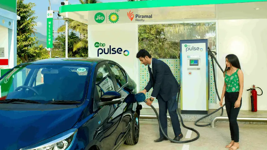 Jio-bp to install EV charging stations at Piramal Realty residential  developments - Electrikez